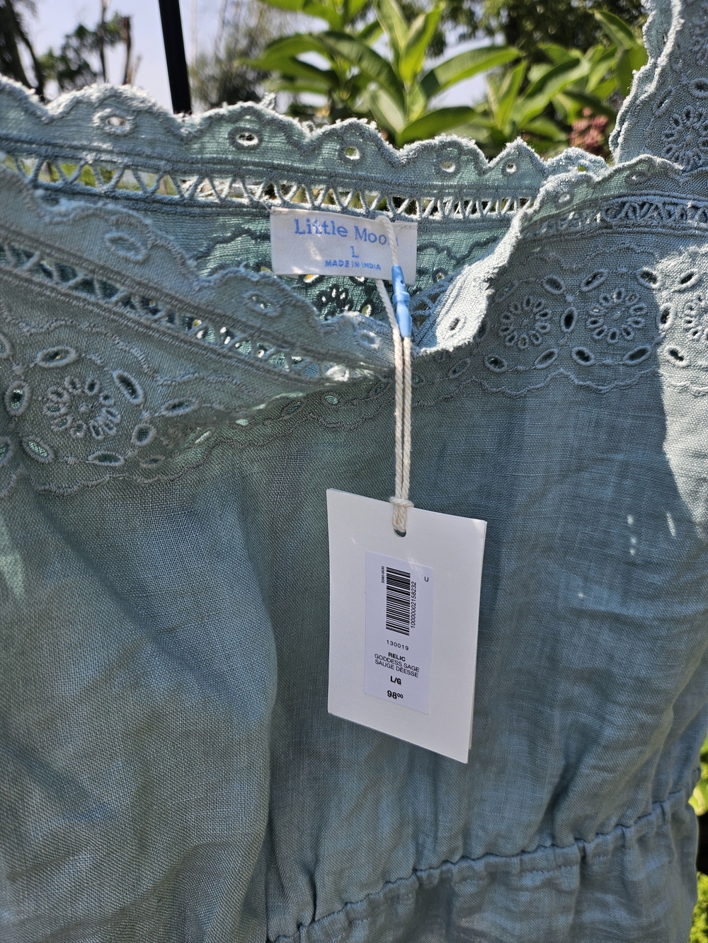 Aritzia Little Moon Eyelet Linen Tank Top NWT - Picture 2 of 4